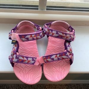 Teva T Hurricane 3 Toddler Size 6